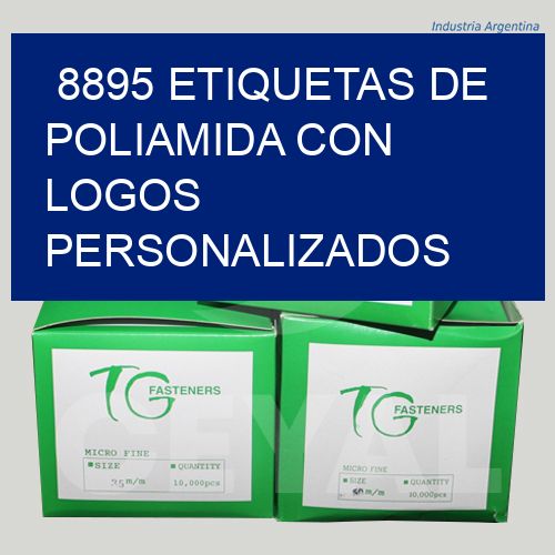 8895 Etiquetas de poliamida con logos personalizados